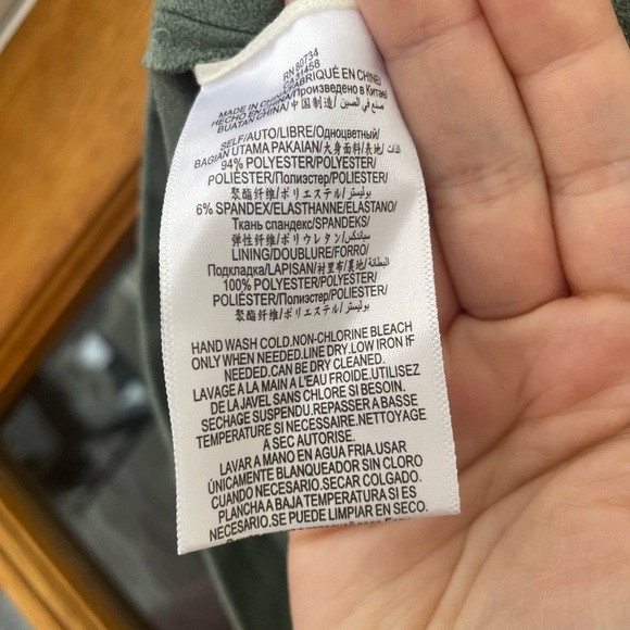 Bcbgmaxazria Women’s Faux Suede Sage Green Top Size Small - Picture 4 of 5